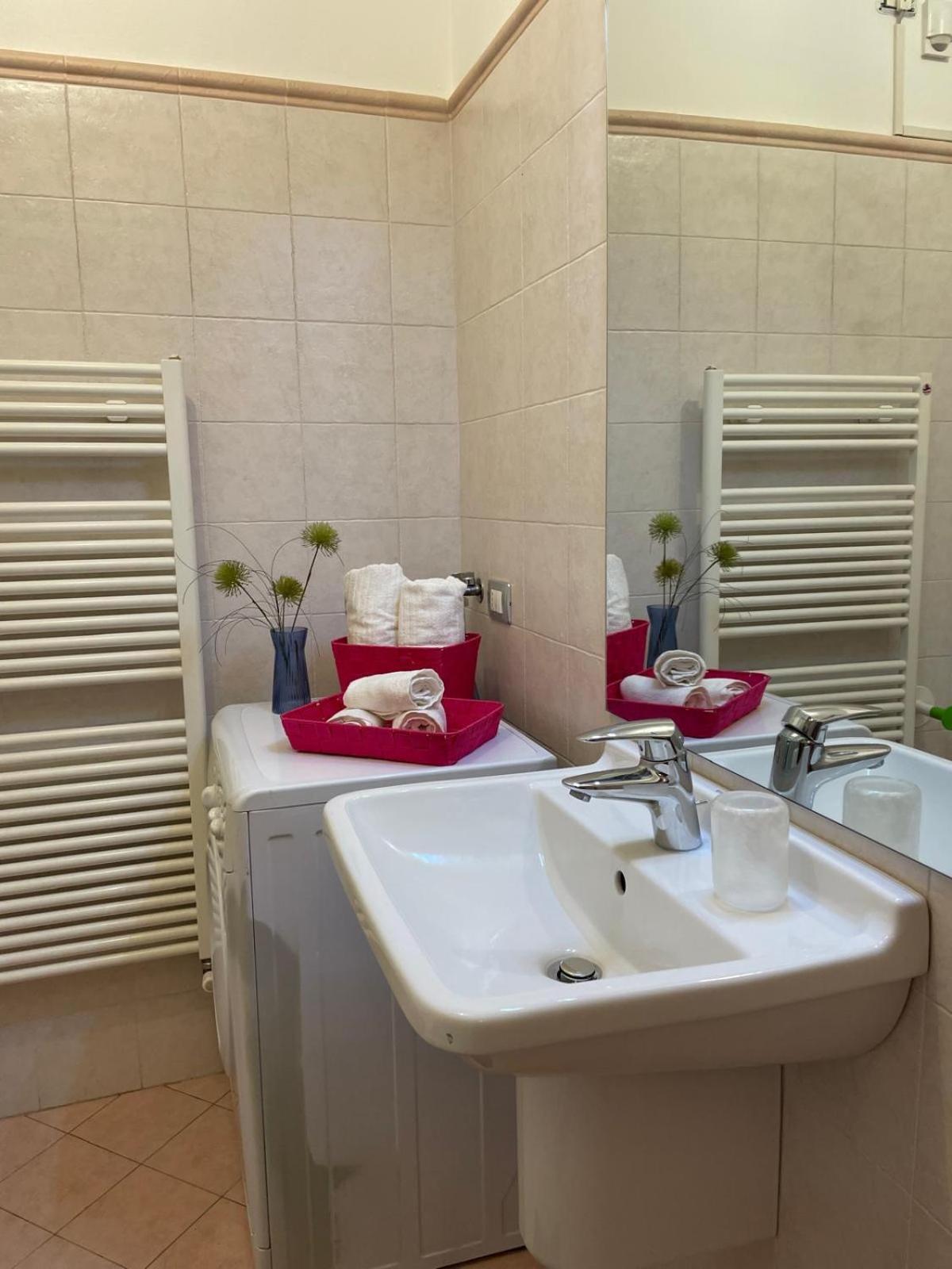 Giorgia'S Home Colico Holiday Rent Dış mekan fotoğraf